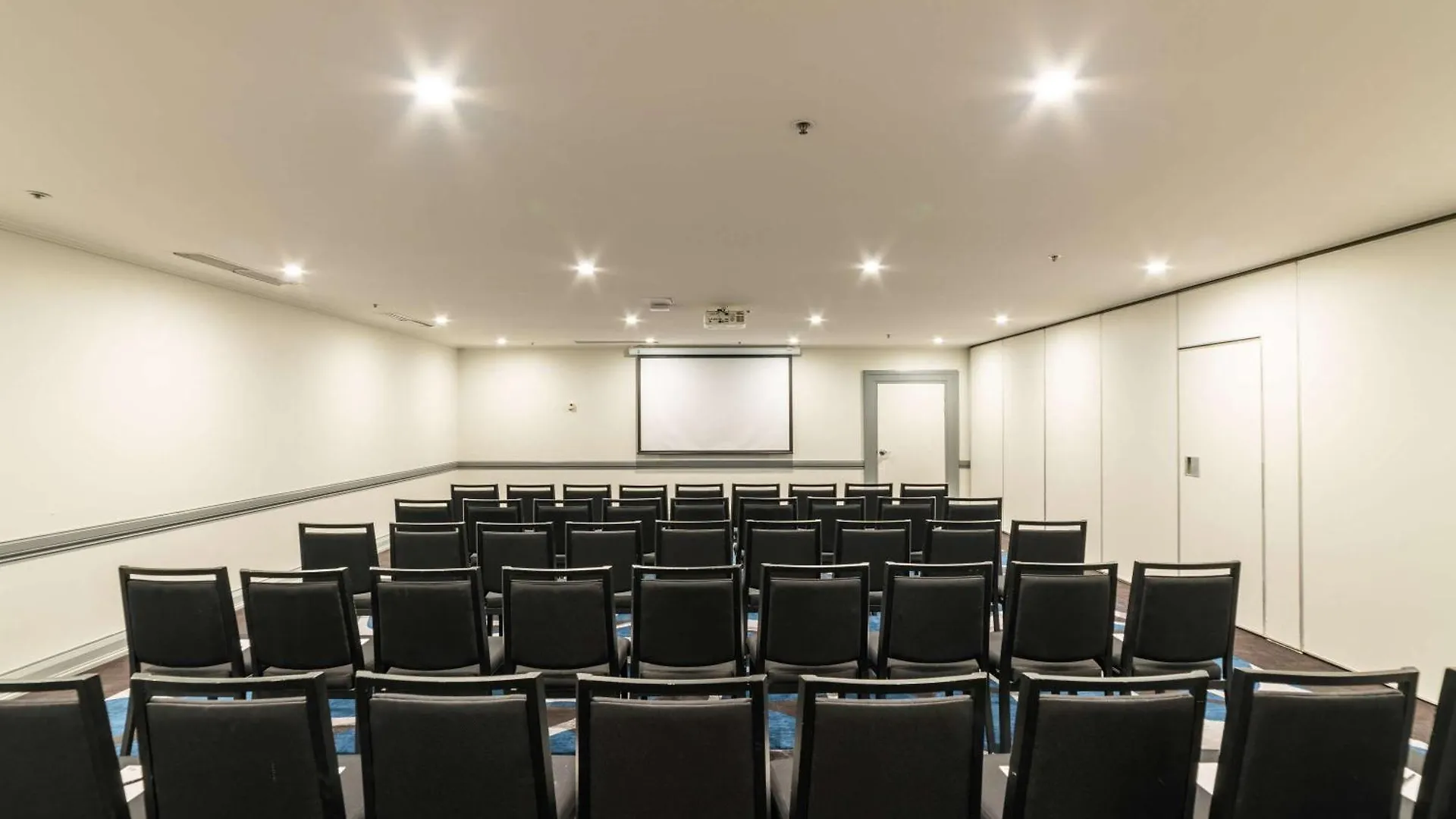Pullman Cairns International Ξενοδοχείο 5*,  Αυστραλία